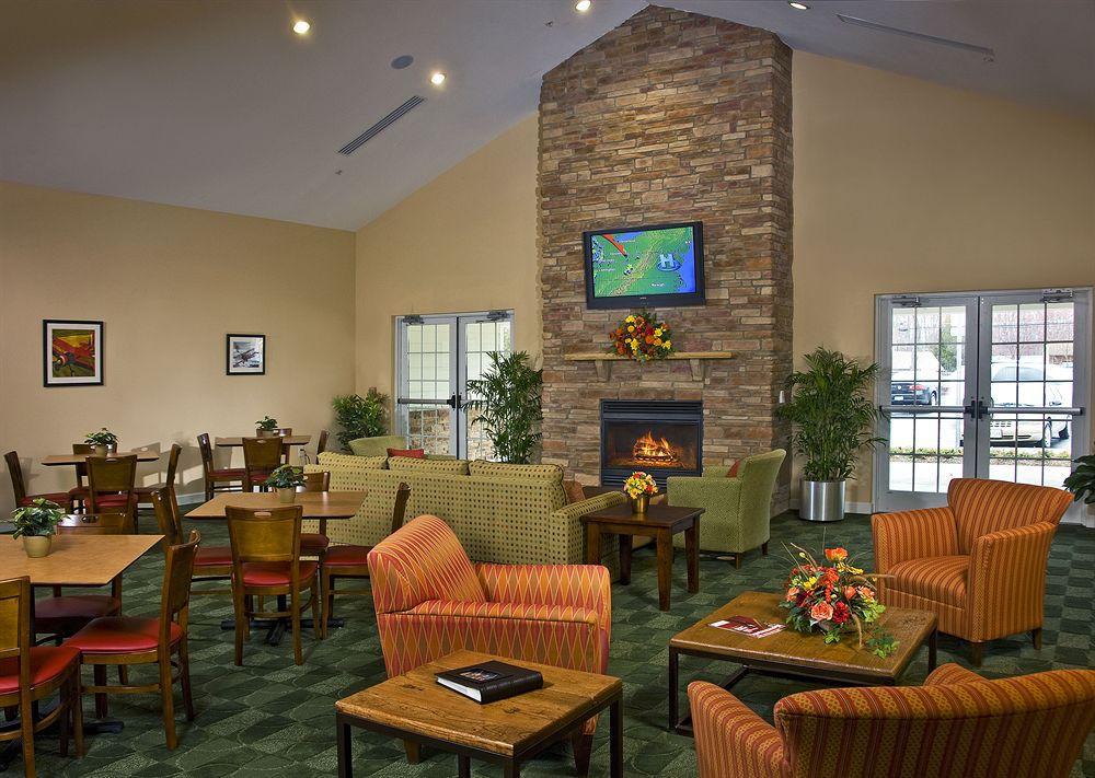 Towneplace Suites By Marriott Clinton At Joint Base Andrews Ресторан фото