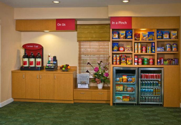 Towneplace Suites By Marriott Clinton At Joint Base Andrews Экстерьер фото